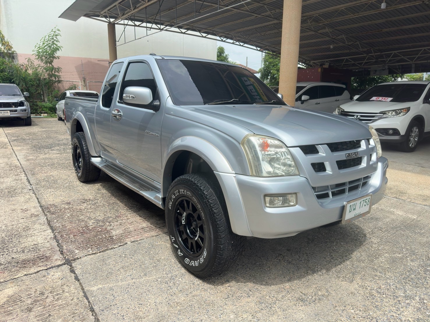 Isuzu D-max ปี2005 เกียร์ธรรมดา 3.0 Hi-lander  รับประกันไม่มีน้ำท่วม💯 รถพร้อมขับ