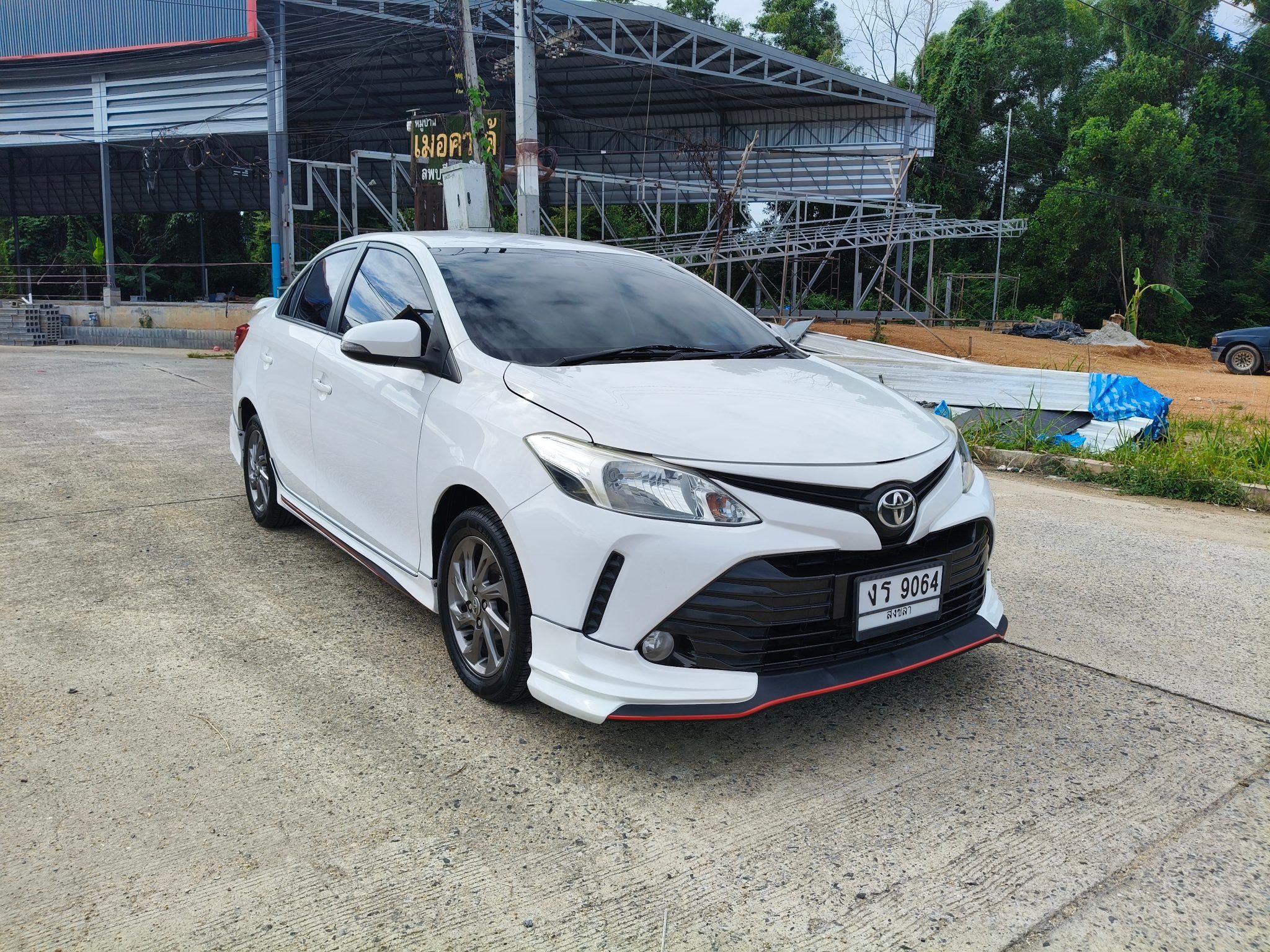 toyota vios ปี 2017 ตัว e (1/10)
